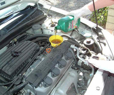 oil change on honda civic from pops auto electric Orlando Florida